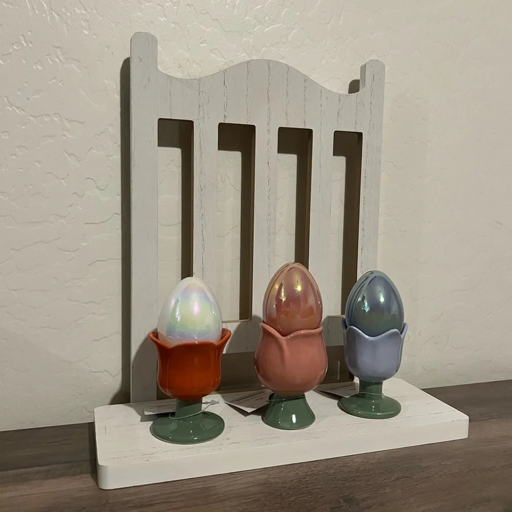 Target Bullseyes Playground Easter Ceramic Flower Egg Holder & Eggs Set of 3